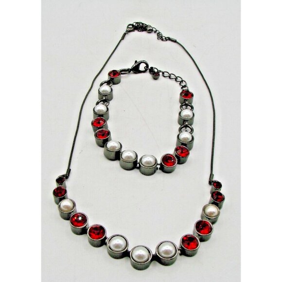 Blackened Silver Necklace and Bracelet Set Faux Pearls Red Rhinestones Jewelry - Picture 2 of 10